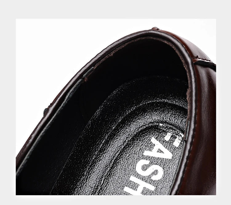 Designer Men's Dress Shoes Luxury Retro Oxford Shoes for Men Pointed Toe Lace-up Business Flats Brogue Wedding Party Shoes Male