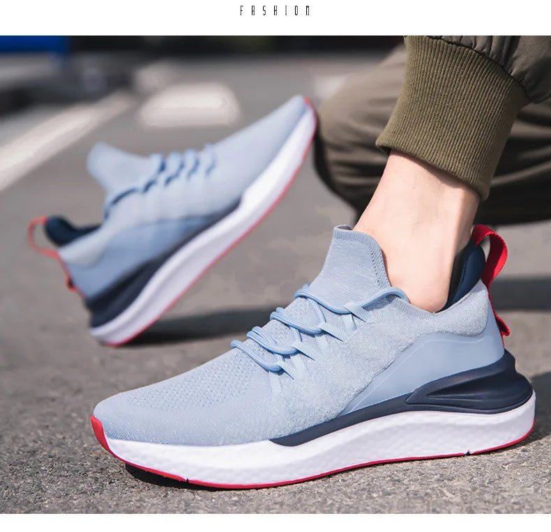 New Men's Fashion Lightweight Casual Shoes Flying Weave Breathable Running Shoes