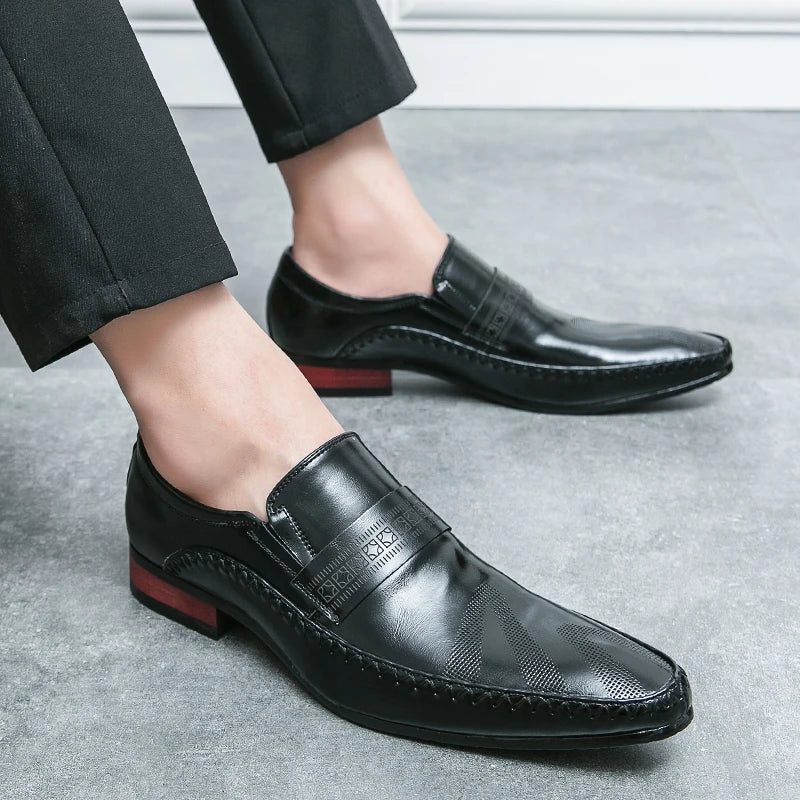 Retro Brown Leather Shoes Men Loafers Comfortable Flat Men's Dress Shoes High Quality Lightweight Business Formal Shoes For Men