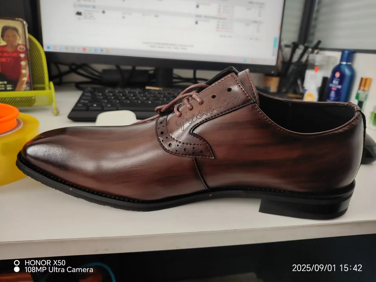 2025 New British Wedding Groom Men's Brock Business Pointed Leather  Formal Oxford Dress Shoes