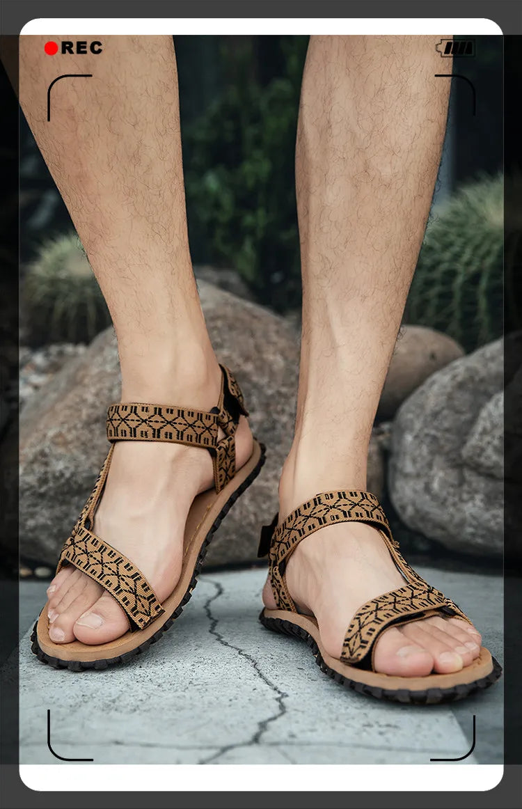Men Fashion Sandals Simple Casual Summer Shoes Comfortable Sneakers Outdoor Beach Vacation Sandals Male Water Shoes