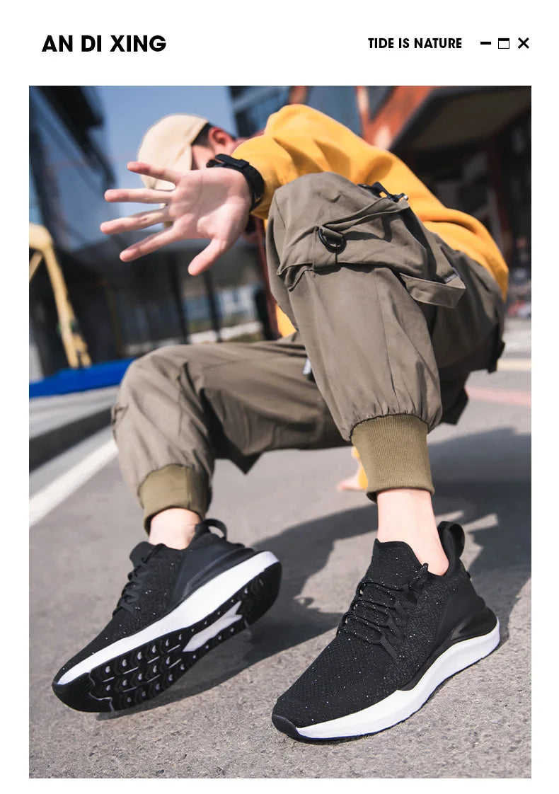 New Men's Fashion Lightweight Casual Shoes Flying Weave Breathable Running Shoes