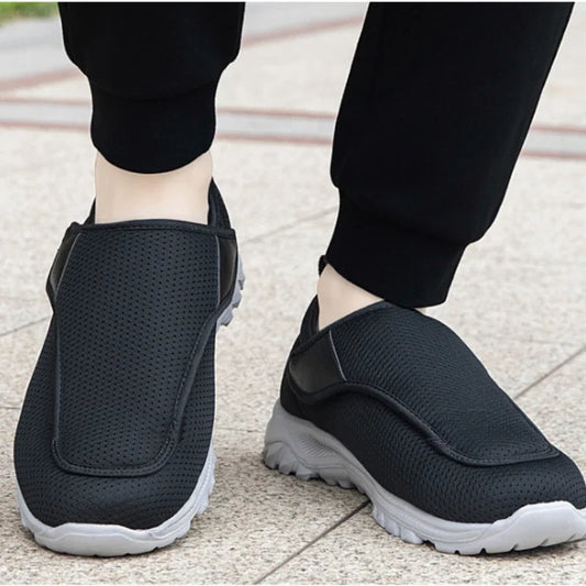 XIHAHA Couple Sneaker Extra Wide Men Women Diabetic Shoes Adjustable Walking Shoe for Elderly Orthopedics Wide Feet Swollen