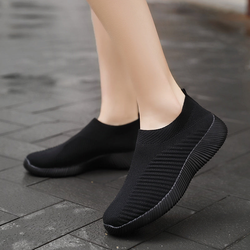 [Lightweight Slip-On Sneakers] Lightweight Women's Slip-On Sneakers - Solid Color Fabric Upper, Round Toe, MD Sole, Low Top - All-Season Casual Shoes for Running, Fitness, Dance, Walking, Travel